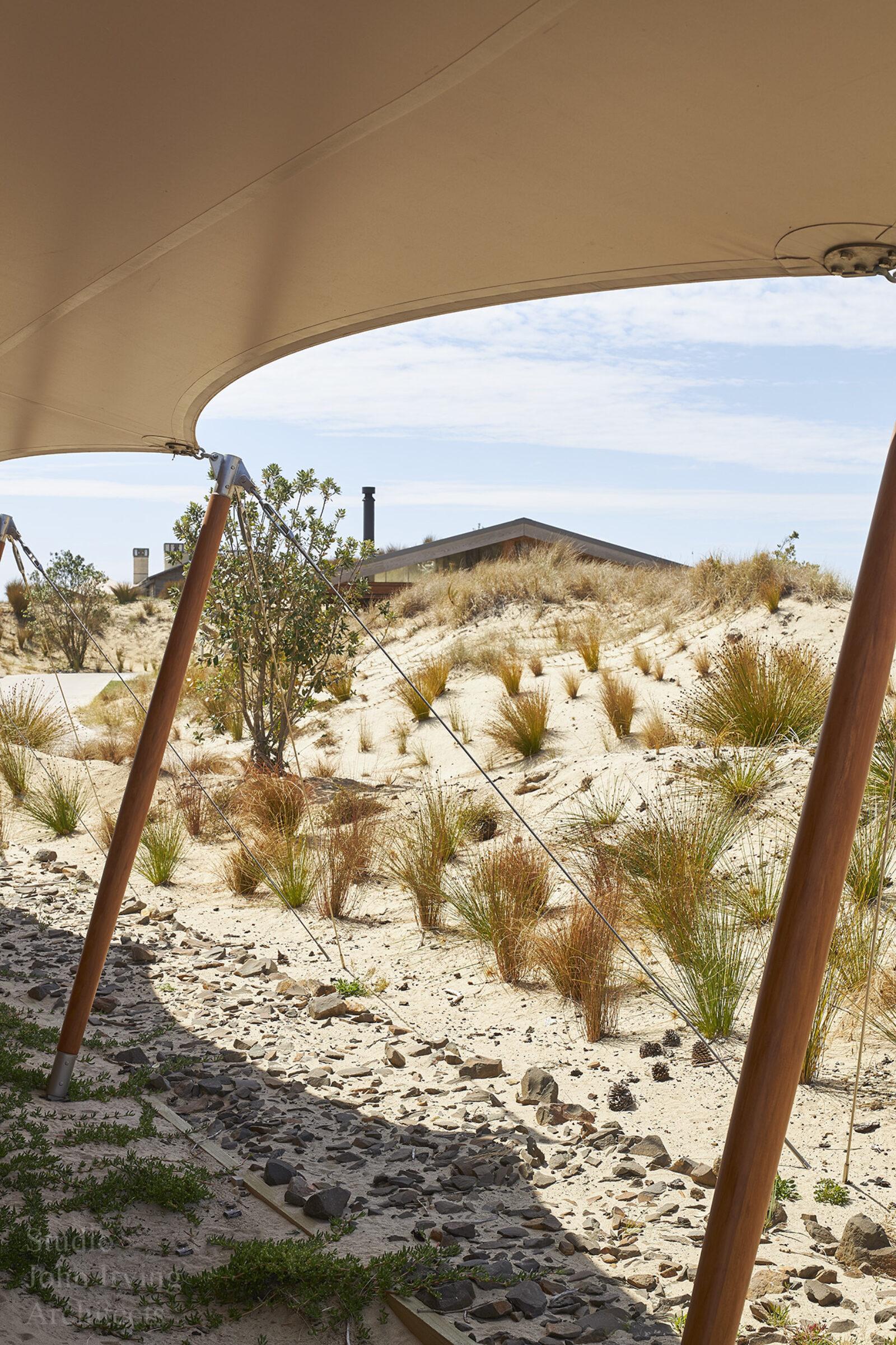 Tara Iti Fitness Tent &middot;&middot; studio john irving architects