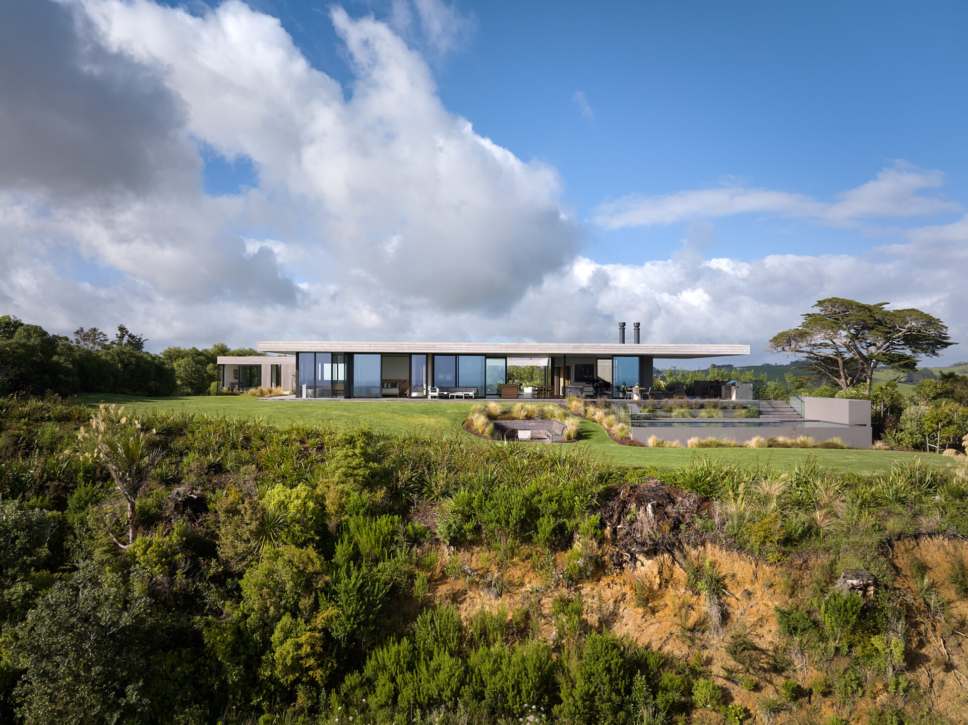 Te Arai Home &middot;&middot; studio john irving architects