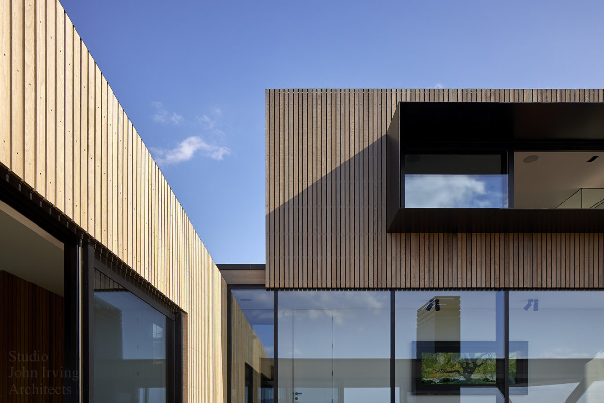 V Beach House – studio john irving architects