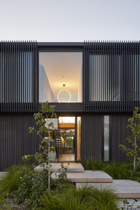 Courtyard House ·· studio john irving architects