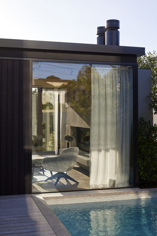 Courtyard House ·· studio john irving architects