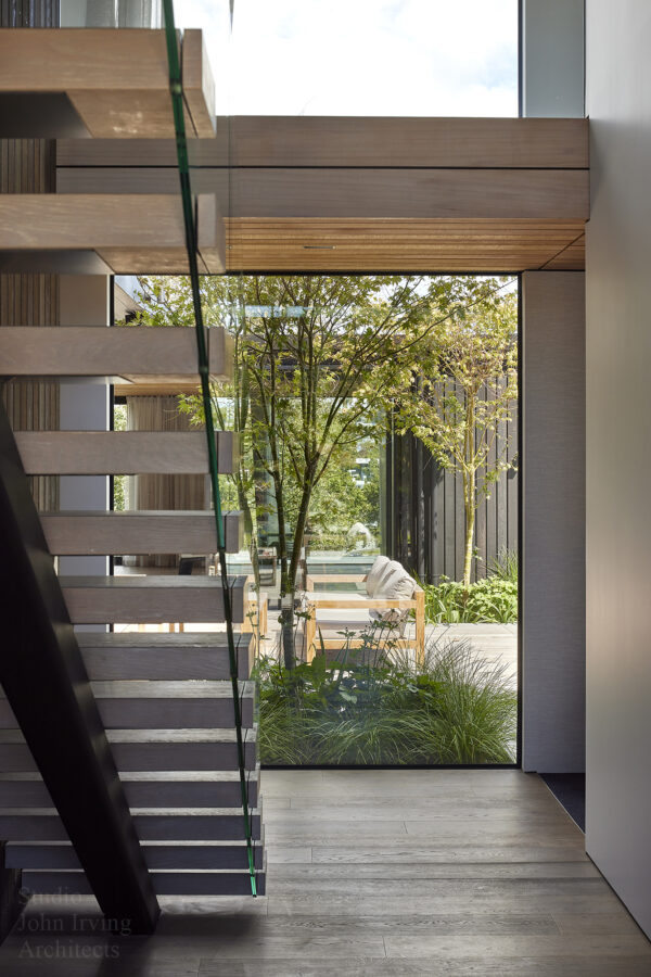 Courtyard House ·· studio john irving architects
