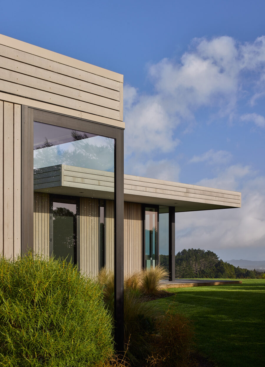 Te Arai Home &middot;&middot; studio john irving architects